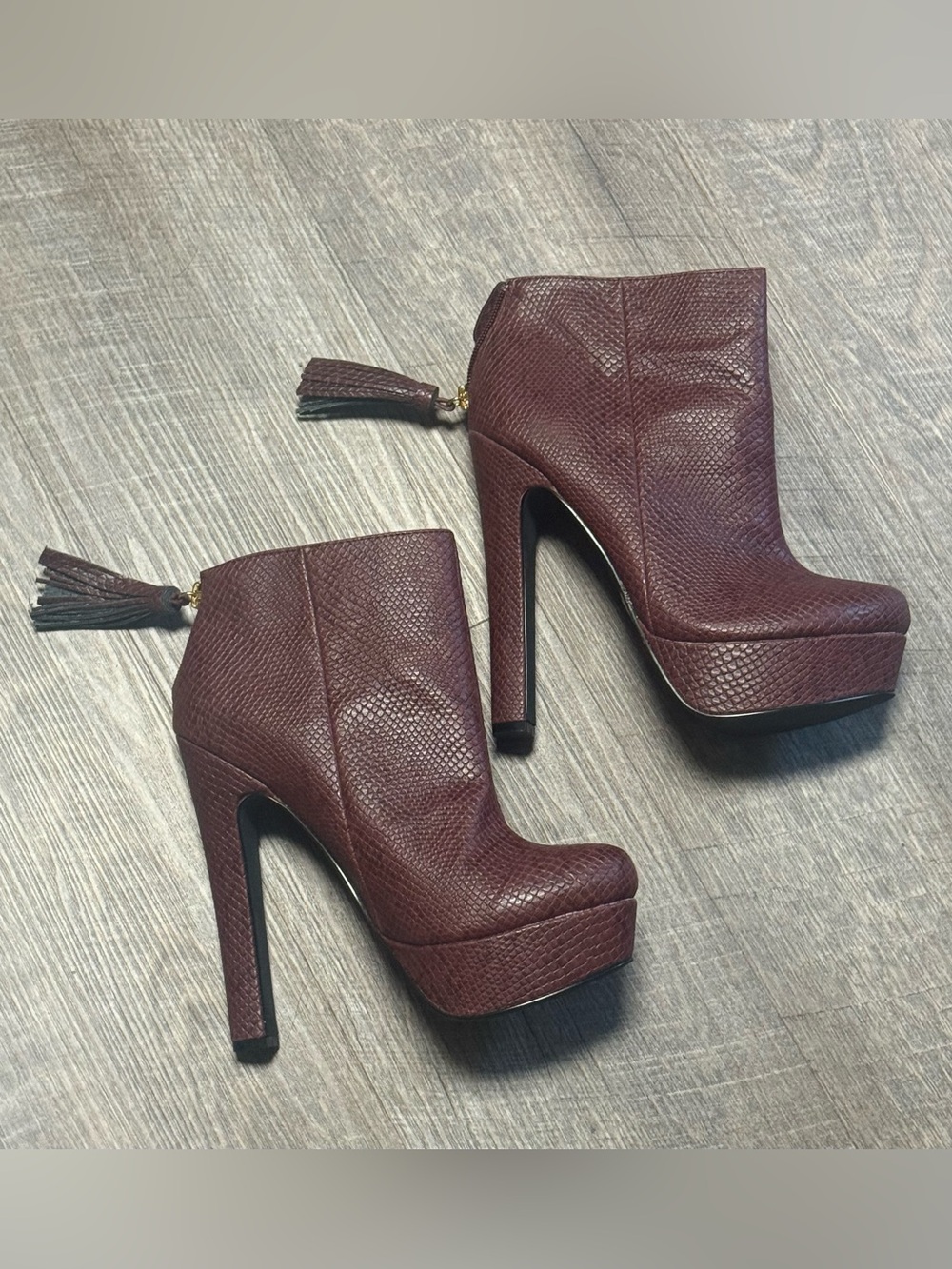 Colin Stuart Burgundy Textured Platform Ankle Boots